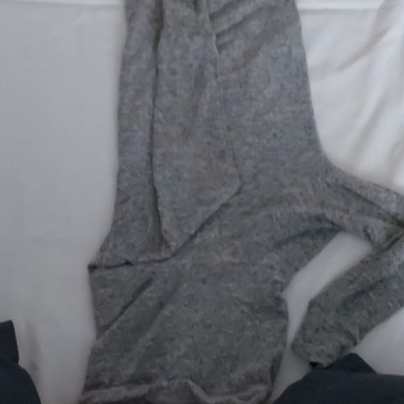 Sweater - Picture 3 of 4